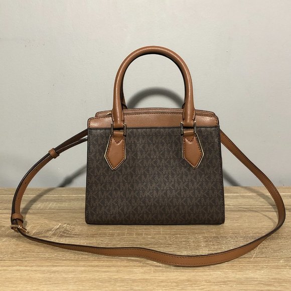 Michael Kors Mott Medium Messenger Leather Satchel Crossbody Handbag - Picture 4 of 14